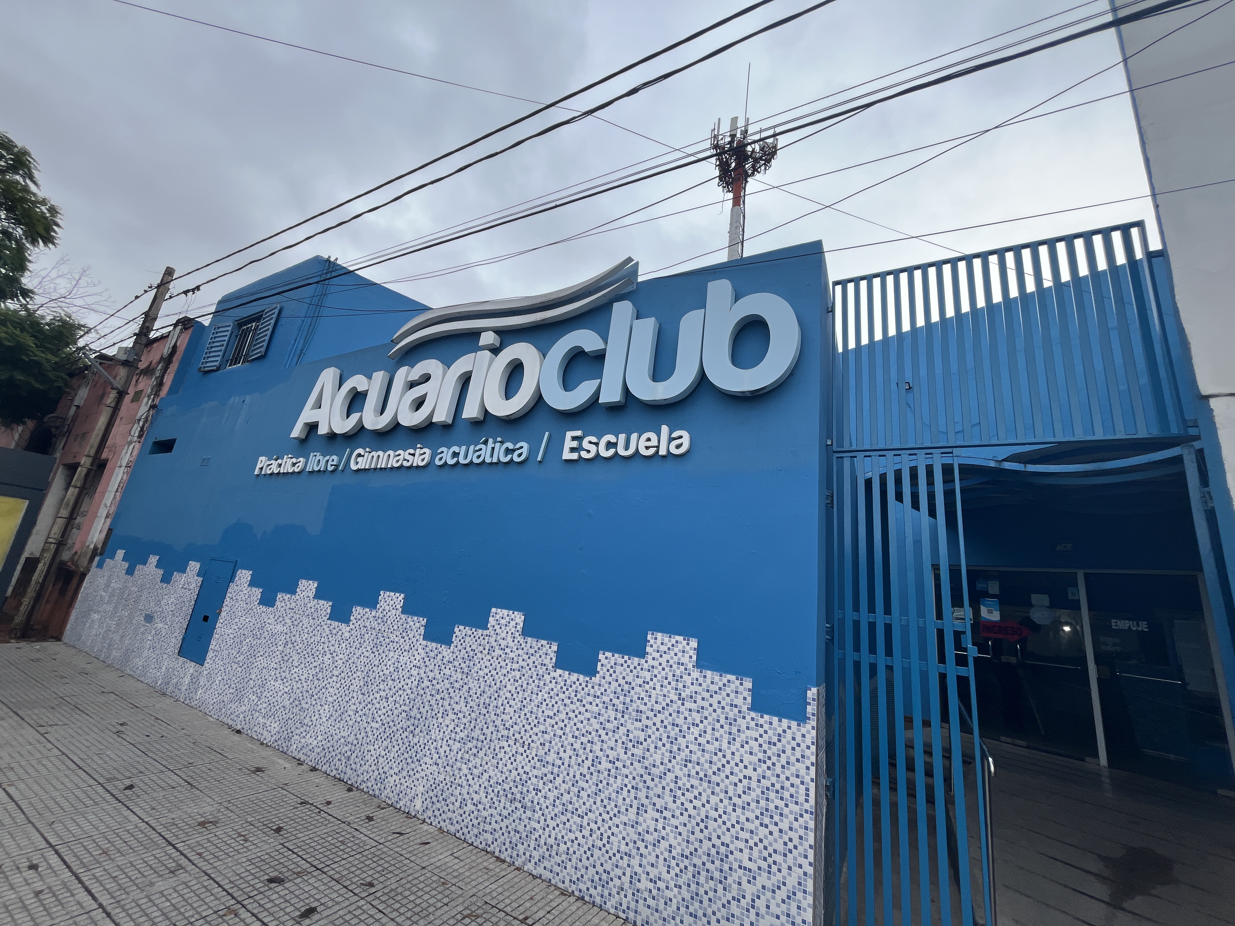 Fachada Acuario Club Córdoba